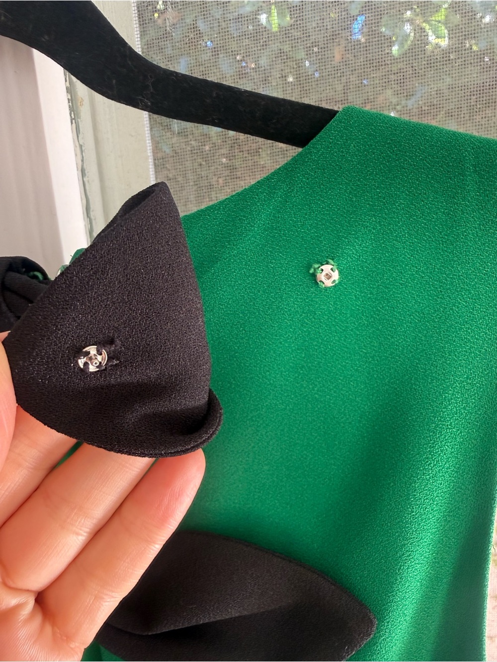 Cece Green Mod Bow Detail Maxi Dress with Pockets - Picture 9 of 16